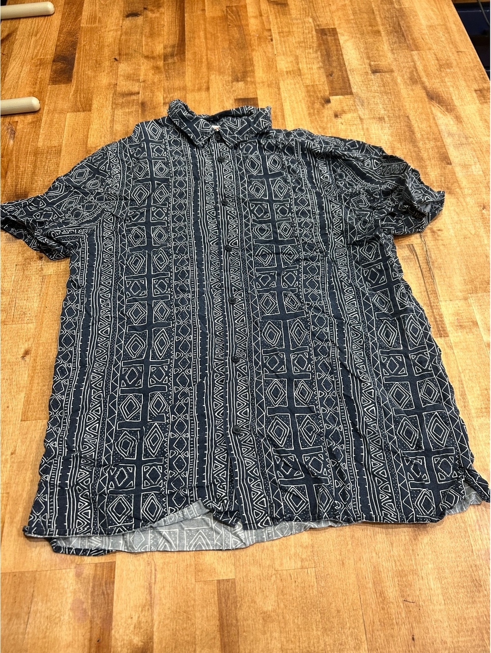 H&M Coachella Official Collection Short Sleeve Shirt Large